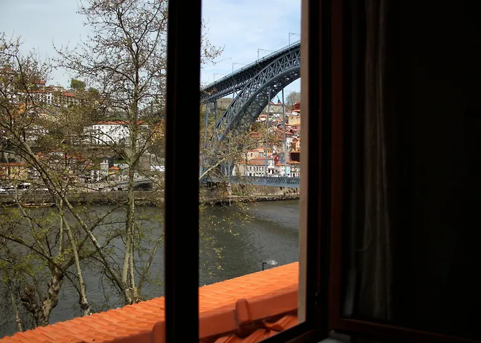 T2 Com Vistas Rio Douro *