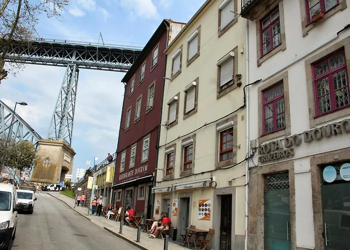 T2 Com Vistas Rio Douro Апартаменты *